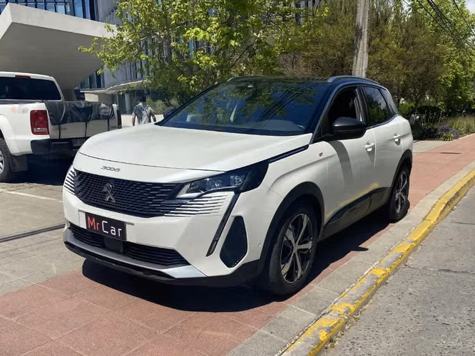 PEUGEOT 3008 2022