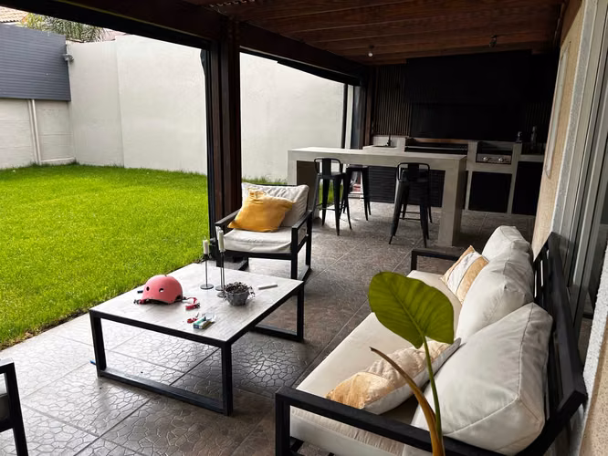Casa Laguna del Sol 4D, 3B, Piscina, Quincho (123151)