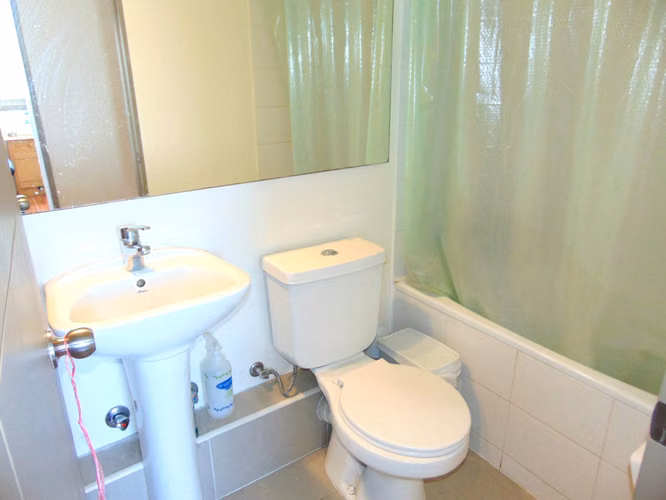 Vendo Departamento 70 m2, 3 Habitaciones, Barrio Inglés