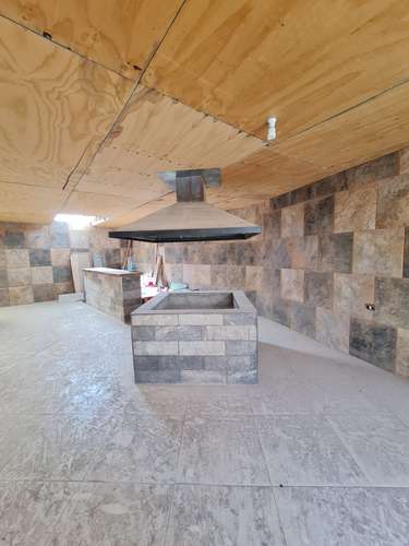 CHIU CHUI, VENDE O PERMUTA TERRENO 5.000.- m2 CASA Y HOSTAL