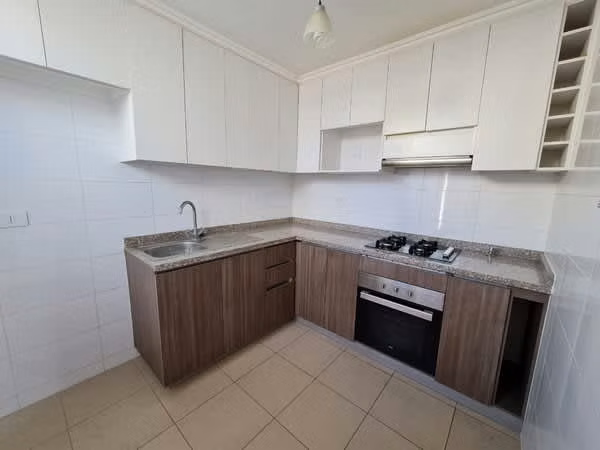 LINDA CASA NO PAREADA 3D. 3B. 2E, EN COND. TRAV. D. DESIERTO