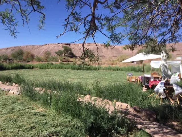 HOTEL RÚSTICO, SAN PEDRO DE ATACAMA, 4HAB. 4B. 10E.