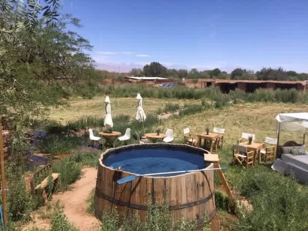 HOTEL RÚSTICO, SAN PEDRO DE ATACAMA, 4HAB. 4B. 10E.