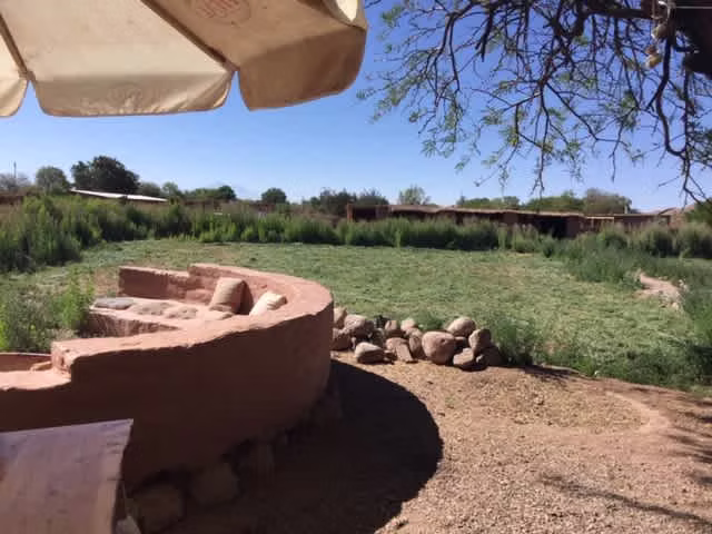 HOTEL RÚSTICO, SAN PEDRO DE ATACAMA, 4HAB. 4B. 10E.