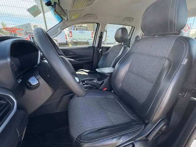 PEUGEOT LANDTREK 2023