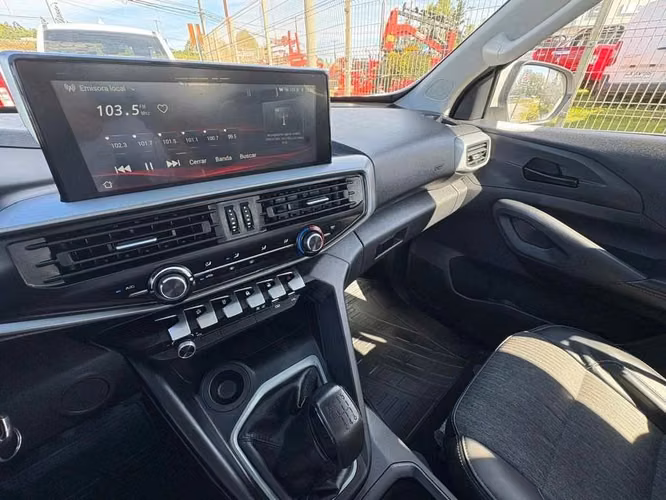 PEUGEOT LANDTREK 2023
