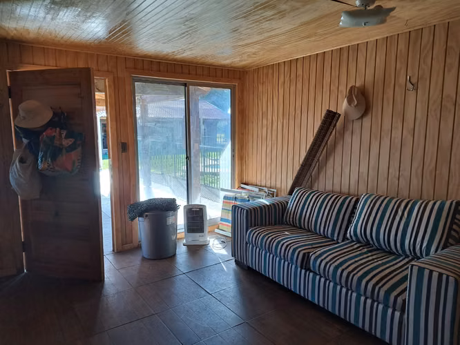SE VENDE AMPLIA CASA EN CONDOMINIO