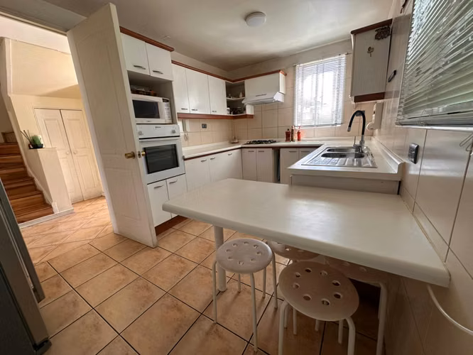 EN VENTA HERMOSA CASA EN MAIPÚ