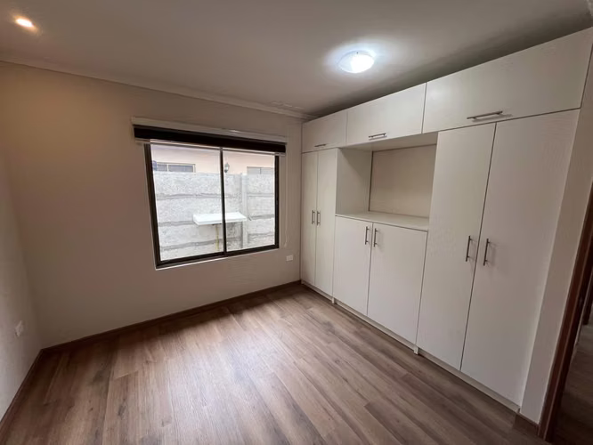 Vendo Casa nueva en condominio, 3 dormitorios, 1 baño, con dos estacionamientos