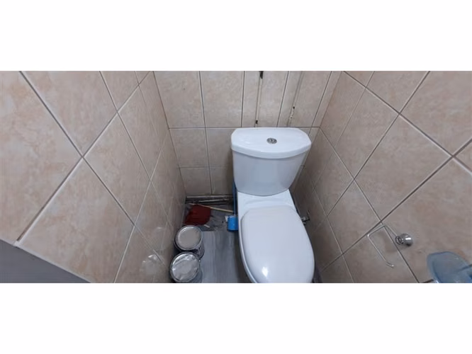 VENTA Local Comercial con Baño Escuela Militar Las Condes