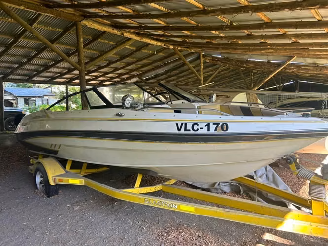 Lancha sea Ray  18.5