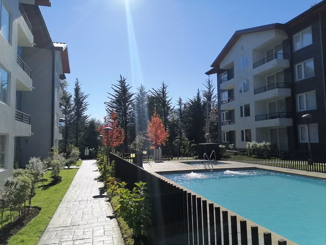  Arriendo Departamento Amoblado 1D/1B en Condominio Robles del Volcán – Pucón