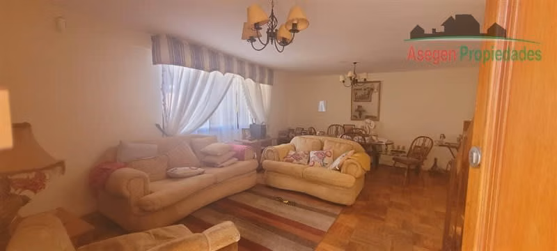 LOCAL COMERCIAL Casa en venta en Avenida Copayapu, esquina Henriquez.