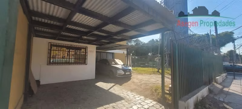 LOCAL COMERCIAL Casa en venta en Avenida Copayapu, esquina Henriquez.