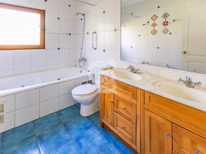 Casa 5D/5B Condominio Cerrado | La Reina Alta