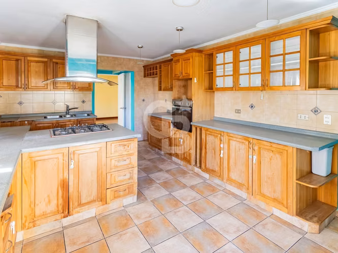 Casa 5D/5B Condominio Cerrado | La Reina Alta