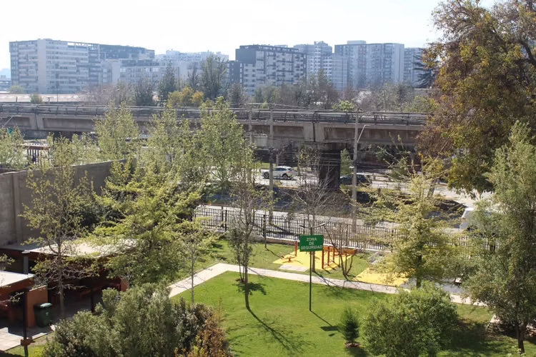 Departamento en Venta Metro Rodrigo de Araya 2 Baños 2 Dormitorios