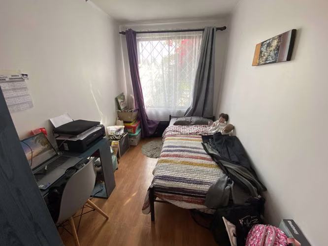 Vendo Excelente Casa 4 dormitorios Valle Grande. Lampa