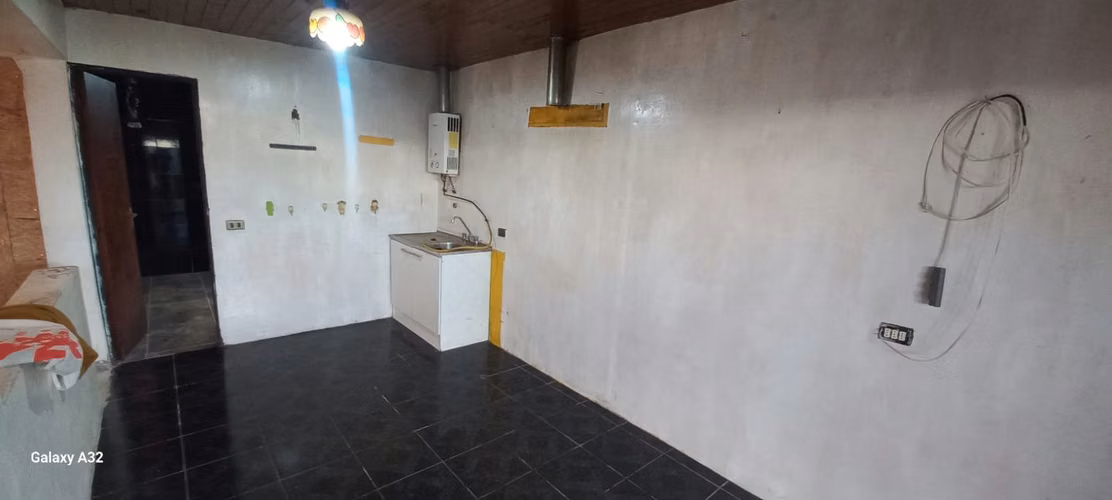 Vendo Casa en Villa el Eucaliptus, Sector Monterilla - Teno