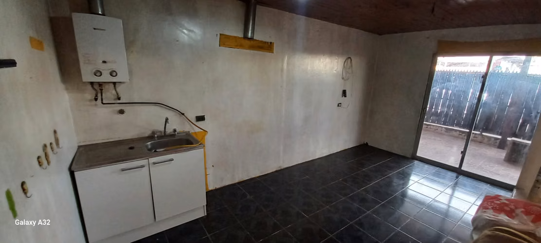 Vendo Casa en Villa el Eucaliptus, Sector Monterilla - Teno