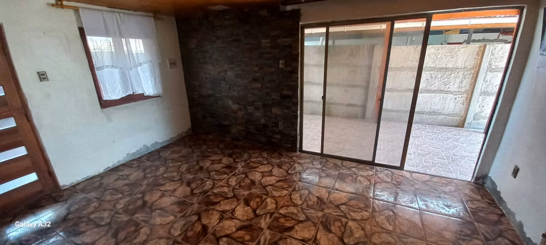 Vendo Casa en Villa el Eucaliptus, Sector Monterilla - Teno