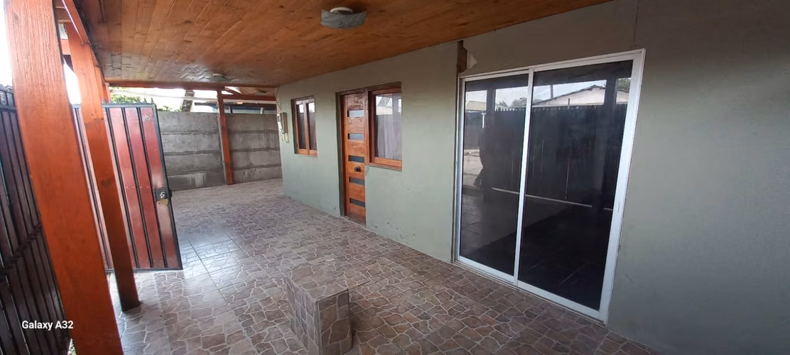 Vendo Casa en Villa el Eucaliptus, Sector Monterilla - Teno