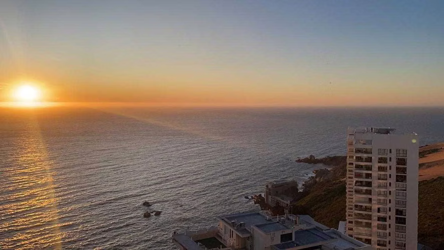 ESPECTACULAR DEPTO. REÑACA NORTE VISTA AL MAR (125180)