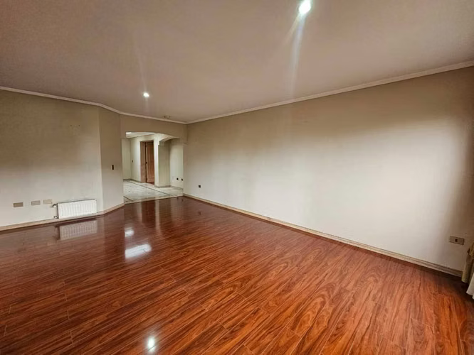 Venta Dpto 4D 4B 2E 1B Pedro de Valdivia (125429)