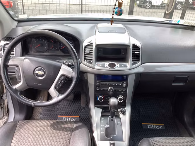 CAPTIVA LT SA 2.4 AÑO 2012
