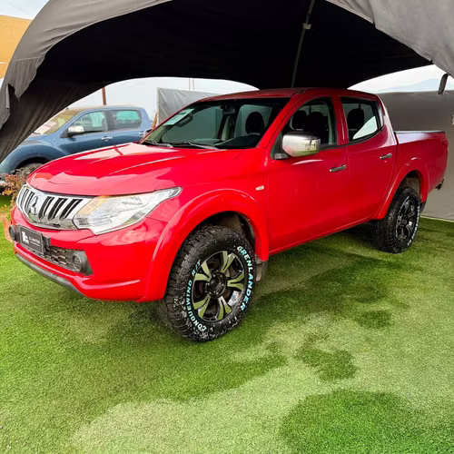 Mitsubishi L200 KATANA CRT 4X4 (2017)