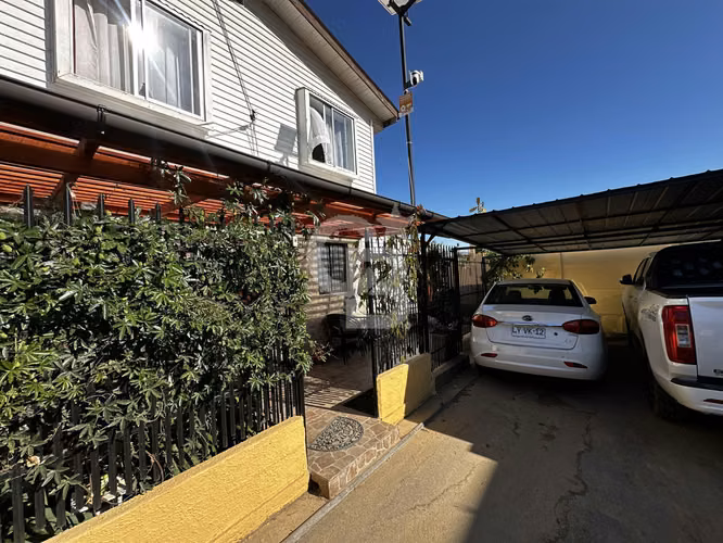CASA EN VILLA ALEMANA 4D + 1B + 2E