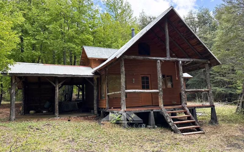 Cabaña Full desconexión en la montaña Palguin Alto a pasos del Parque Nacional Villarrica