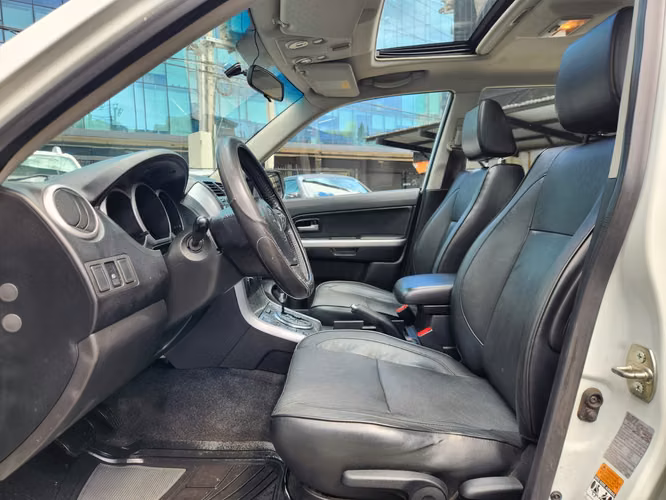 SUZUKI GRAND NOMADE 2015 AUTOMÁTICO