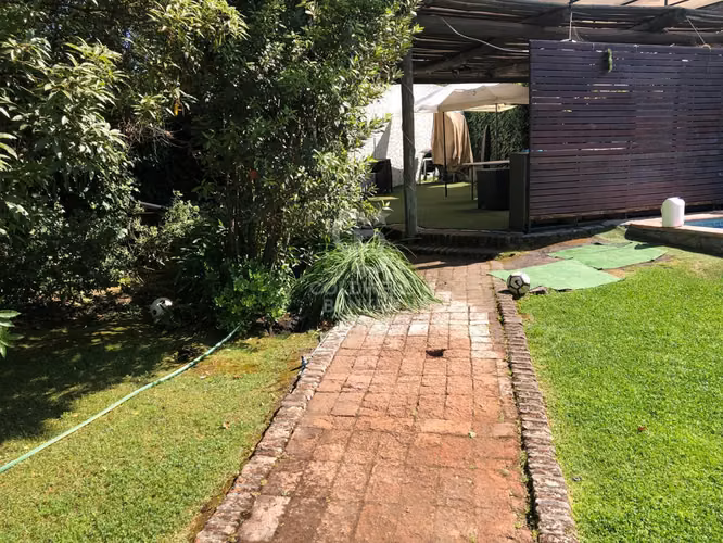 VENTA / ARRIENDO CASA REINA ALTA