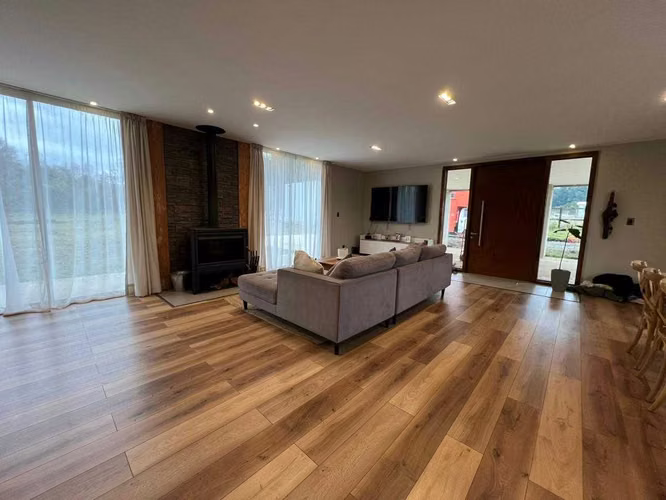 VENDO GRAN CASA CON PARCELA MOLCO PUCON (125816) - Imagen 3