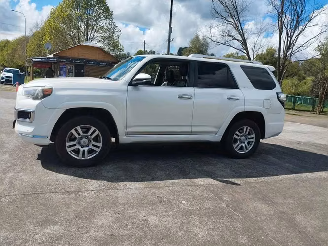 TOYOTA 4RUNNER  2014 - Imagen 7