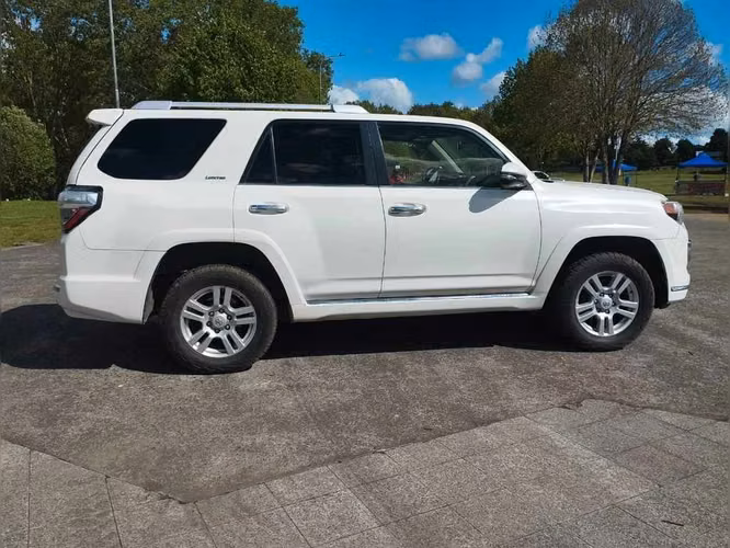 TOYOTA 4RUNNER  2014 - Imagen 3