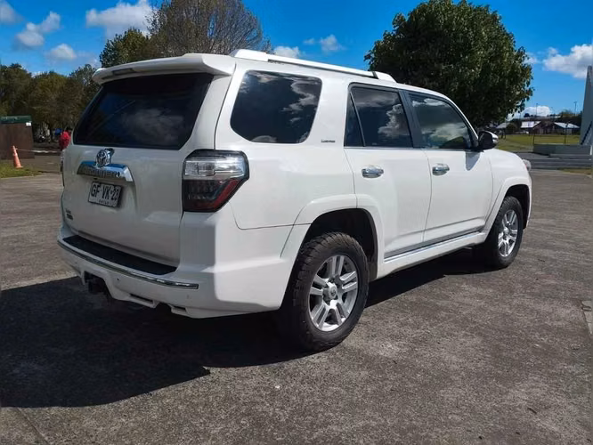 TOYOTA 4RUNNER  2014 - Imagen 4