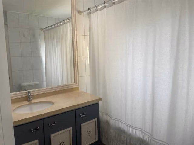 Oportunidad Unica !!!! Casa Senderos del Parque-Peñalolen 4D+4B - Imagen 9