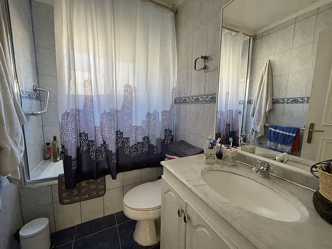 Casa SE ARRIENDA HERMOSA CASA CON VISTA AL MAR (CÓD. 546)