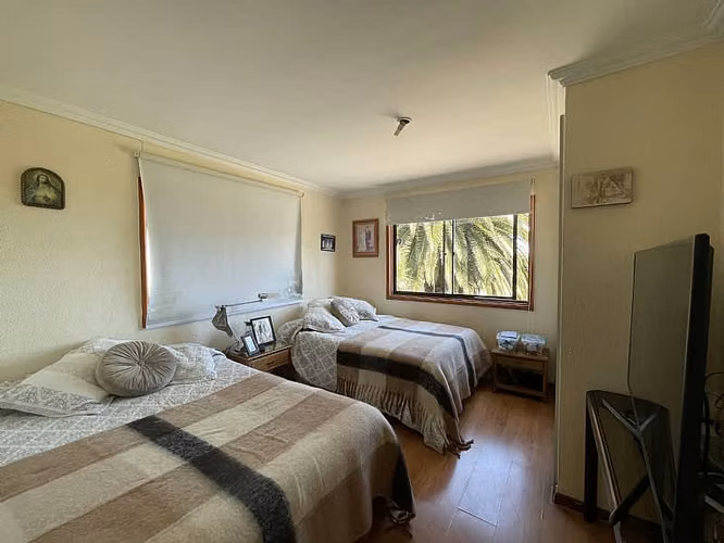 Casa SE ARRIENDA HERMOSA CASA CON VISTA AL MAR (CÓD. 546)