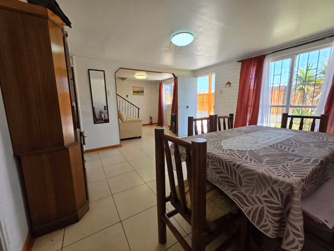 Gran Oportunidad- Gran Casa con excelente ubicación y conectividad-Uso Habitacional o Comercial - Imagen 5