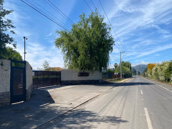 PLACILLA / Hermosa Parcela 5.000 mtrs2 Con Casa Y Piscina