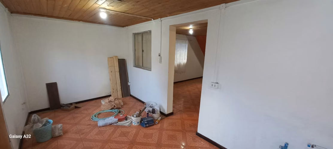 Se Vende Amplia Propiedad Esquina en Molina - Imagen 9
