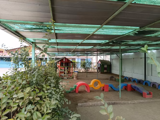 ARRIENDO COLEGIO LA PINTANA