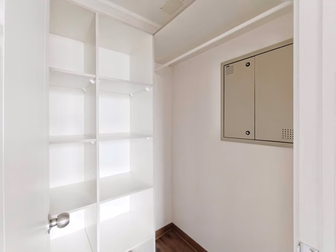 Av. Irarrázaval 5485 (1 Est /1 Bod) - Imagen 9