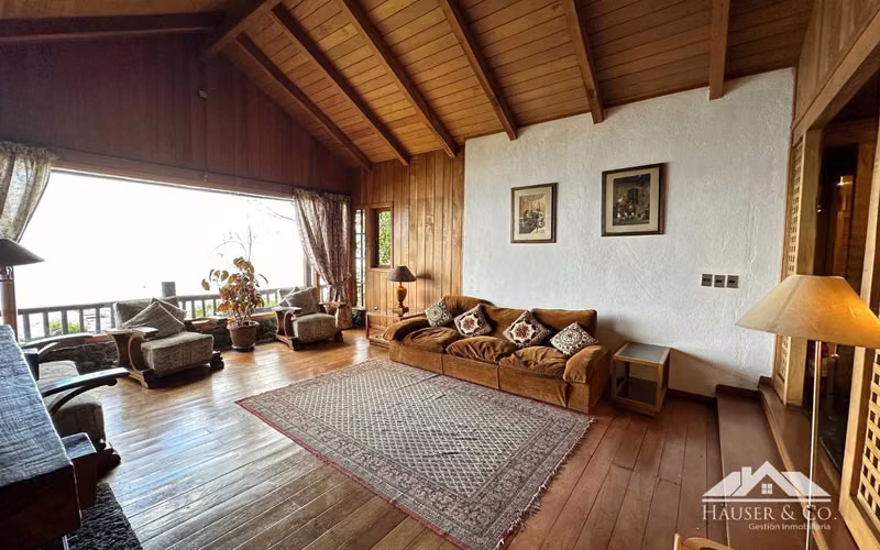 Increible casa frente al lago entre Villarrica y Pucon - 10 Personas