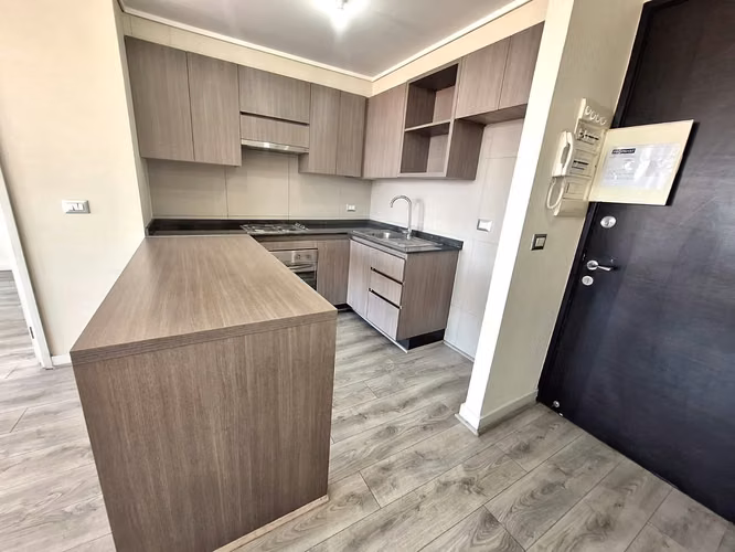 VENDO DEPARTAMENTO A PASOS DEL METRO  (126700)