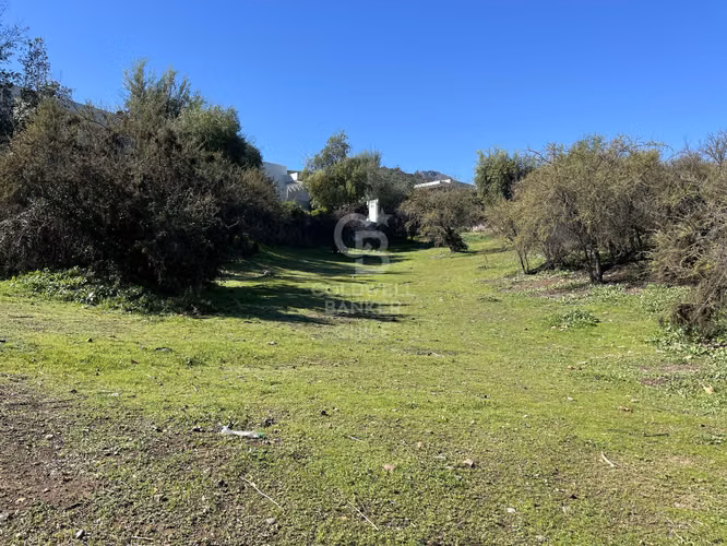 Sitio en Exclusivo condominio Valle Escondido