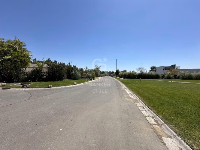Sitio en Condominio Los Nogales Chicureo
